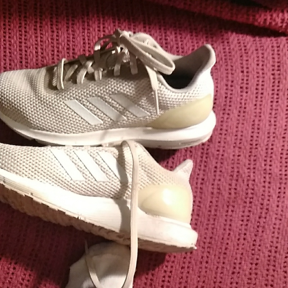 Adidas cloudfoam running shoes